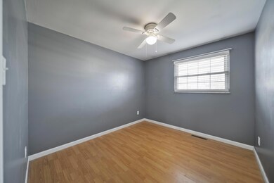 4955 Talford Ct, Columbus, OH 43232 - photo 5