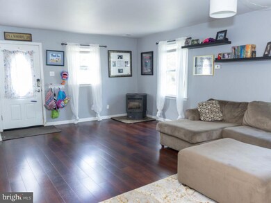 716 Hamilton Rd, East Greenville, PA 18041 - photo 7