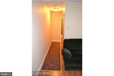3961 Lyndhurst Dr unit 302, Fairfax, VA 22031 - photo 7