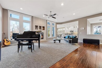 5586 Wild Rye Ct SE, Cedar Rapids, IA 52403 - photo 4