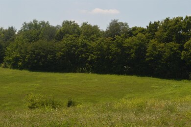 856 Pleasant Hill Dr, Harrodsburg, KY 40330 - photo 2