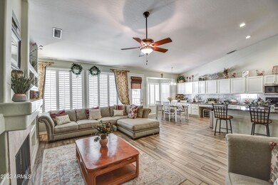 Family Room-Kitchen