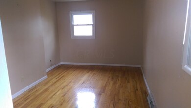 6396 Peardale Rd E, Columbus, OH 43229 - photo 3