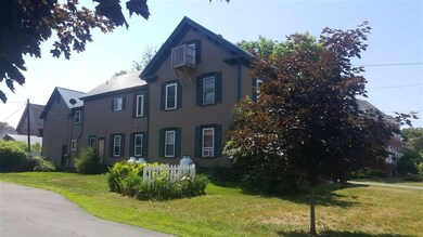 626 Summer St, Saint Johnsbury, VT 05819 - photo 4