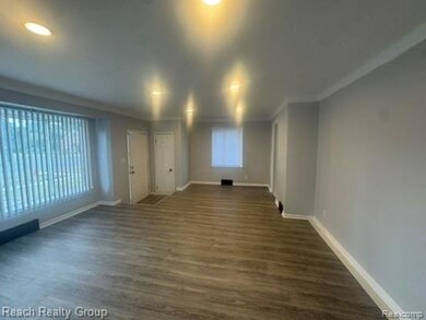 18110 Harlow St, Detroit, MI 48235 - photo 6