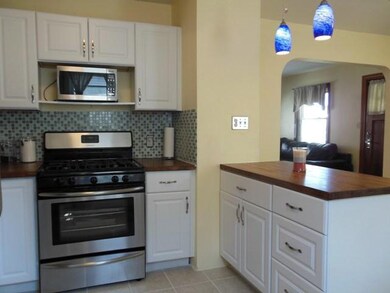 518 Roslyn Ave, Erie, PA 16505 - photo 2