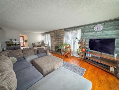 2074 Sherman Listing Photos15