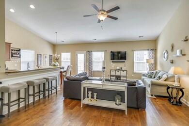 Main Level-Great Room-DSC1244