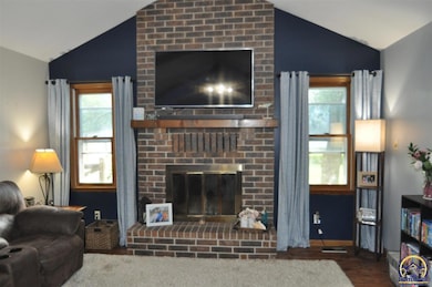 3819 SW Arvonia Place, Topeka, KS 66610 - photo 6