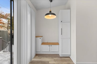 796 Timber Way Dr unit 15B, Columbus, OH 43085 - photo 7