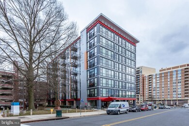 Octave 1320 unit 604, Silver Spring, MD 20910 - photo 2
