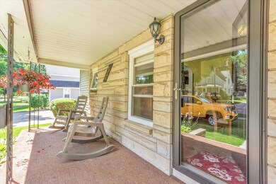 04-623-N-Main-St-WindowStill-Real-Estate
