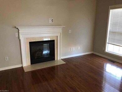 4329 Twisting Creek Dr, High Point, NC 27265 - photo 2