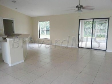 Living/Dining Combination