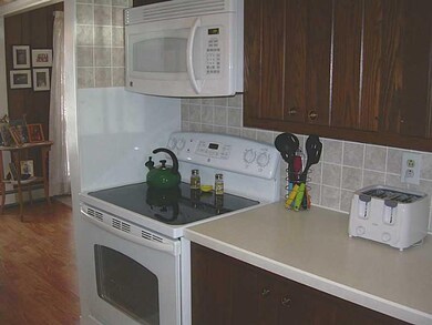 655 Diamond Ave, Indiana, PA 15701 - photo 6