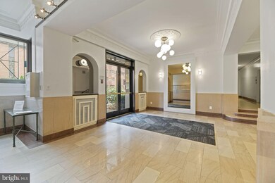 Swarthmore Condos unit 706, Washington, DC 20037 - photo 6