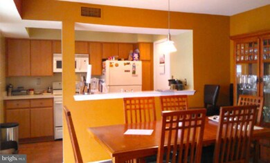 4525 28th Rd S unit 38, Arlington, VA 22206 - photo 5