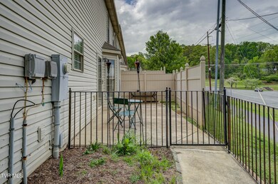 404 E Mountain View Rd unit 107, Johnson City, TN 37601 - photo 4