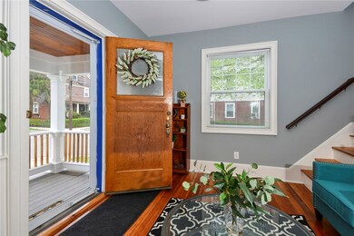 26 Lauriston St, Providence, RI 02906 - photo 2