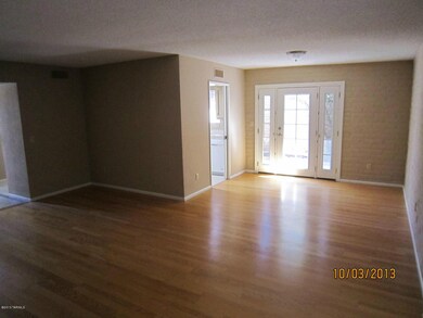 81 W Oro Place, Tucson, AZ 85737 - photo 6