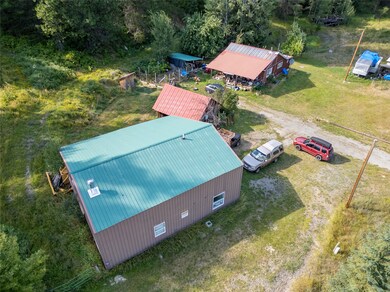 Aerial view of property and surrounding area