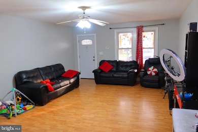 1012 Franklin St, Trenton, NJ 08610 - photo 4