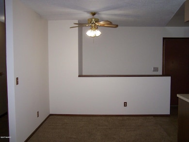 1603 Diamond Ct NE, Grand Rapids, MI 49505 - photo 3