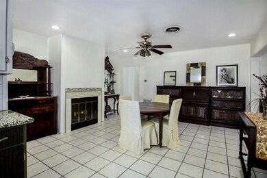 5511 Libbey Ln, Houston, TX 77092 - photo 6