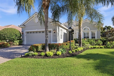 7841 Valderrama Way, Lakewood Ranch, FL 34202 - photo 2