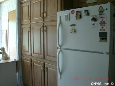 Kitchen Lots of cupboard space
