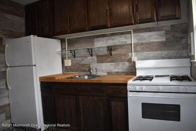 31B Juniper La - Kitchen 4