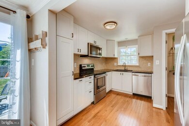 1549 Star Pine Dr, Annapolis, MD 21409 - photo 5