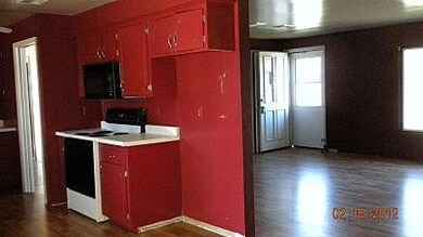 1011 SE Rogue Dr, Grants Pass, OR 97526 - photo 4