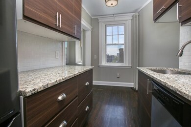 122 the Riverway unit 18, Boston, MA 02215 - photo 4