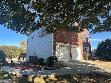 222 Black Birch Pass, Lilburn, GA 30047 - photo 5