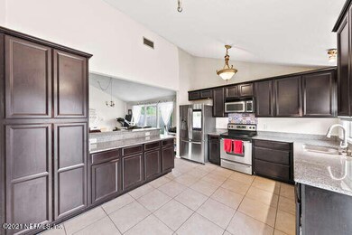 12785 Maricopa Way-small-004-001-A7426-6