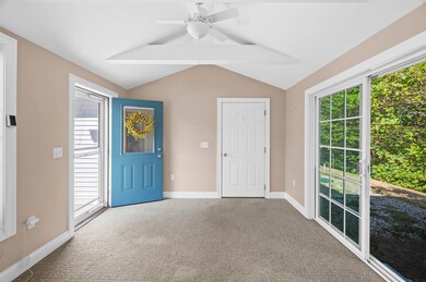 35 Gatchell Way unit B, Epping, NH 03042 - photo 7