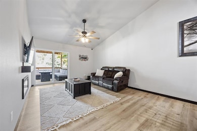 819 Prairie View Dr, West Branch, IA 52358 - photo 3