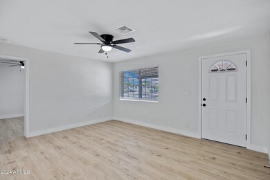 8015 E Juanita Ave-6