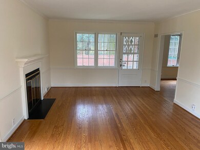 7509 Glendale Rd, Chevy Chase, MD 20815 - photo 6