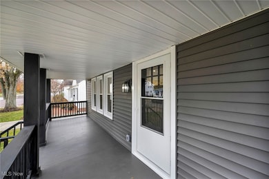 1300 Sunset Rd, Cleveland, OH 44124 - photo 4