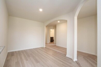 25461 Black Spruce Dr, Cleveland, TX 77328 - photo 4