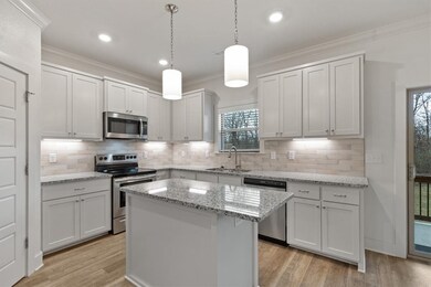 8 Lockhart Place, Bella Vista, AR 72715 - photo 5