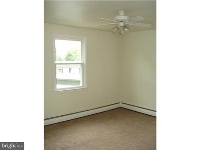 300 James Dr, Glenmoore, PA 19343 - photo 4