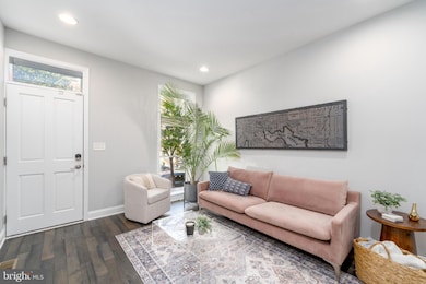 23 S Washington St, Baltimore, MD 21231 - photo 3