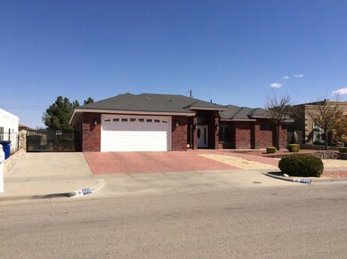 E9128B85-8714-4477-8759-523BB260945D