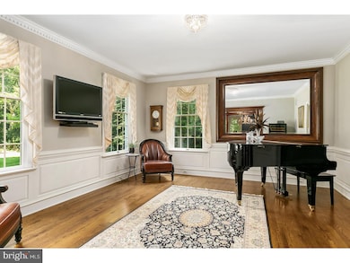 215 Munn Ln, Cherry Hill, NJ 08034 - photo 5