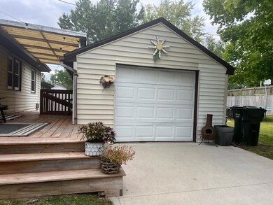 1700 6th St, Perry, IA 50220 - photo 4