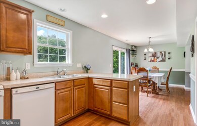 6138 Main St, Queenstown, MD 21658 - photo 7