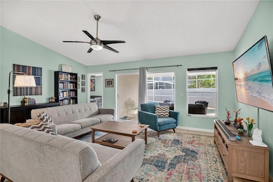 10805 Oak Glen Cir, Orlando, FL 32817 - photo 4